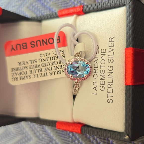 BEAUTIFUL BLUE TOPAZ/WHITE SAPPHIRE LAB CREATED GEMSTONE STERLING SILVER RING 7 - Picture 3 of 15